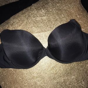 Victoria’s Secret Black Bra 36D light lining